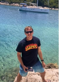 Claudia wearing a goskills hat